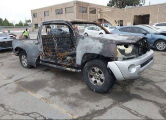 11 TACOMA (005117)